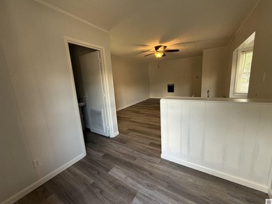 Waterview year round in the well-established Panorama Shores - photo 11