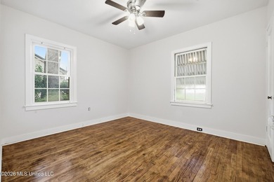 Don't miss this incredible value in a prime coastal location! - photo 12