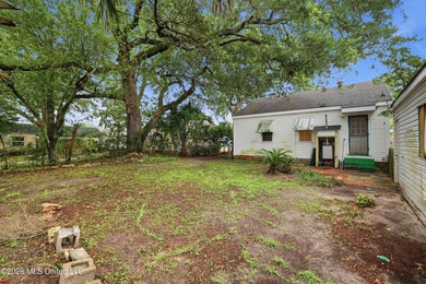 Don't miss this incredible value in a prime coastal location! - photo 17