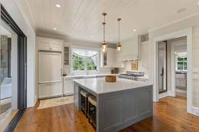 Nestled within the prestigious Wade Hampton Golf Club and just - photo 18