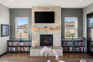 Welcome home to a place where luxury meets country. From morning - photo 18