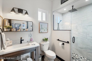 Welcome home to a place where luxury meets country. From morning - photo 28