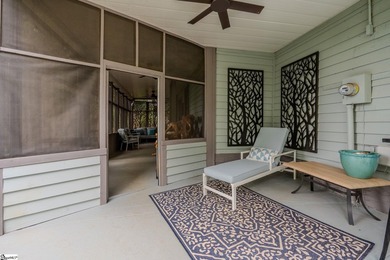 Cozy, yet open with delightful natural daylight and mountain and - photo 29