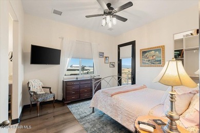 Welcome home to a place where luxury meets country. From morning - photo 29