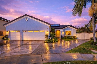 (private lake, pond, coastal) Home For Sale in Bellflower California