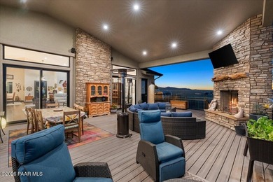 Welcome home to a place where luxury meets country. From morning - photo 37