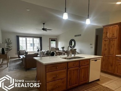 Welcome home to this beautifully designed 3 bedroom, 3 bathroom - photo 4