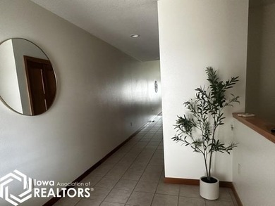 Welcome home to this beautifully designed 3 bedroom, 3 bathroom - photo 6