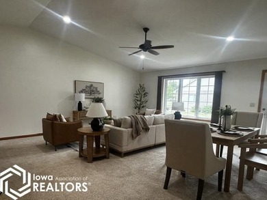 Welcome home to this beautifully designed 3 bedroom, 3 bathroom - photo 8