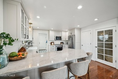 Spacious and well-located in the heart of Midway Valley, this - photo 13