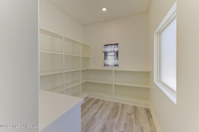 Exceptional newer construction in beautiful Glen Eagle offering - photo 16