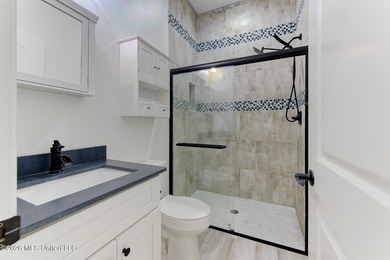 Exceptional newer construction in beautiful Glen Eagle offering - photo 22