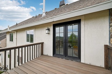 Spacious and well-located in the heart of Midway Valley, this - photo 22
