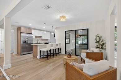 SELLER OFFERING UP TO 10K TOWARDS 2-1 RATE BUY DOWN OR CLOSING - photo 4