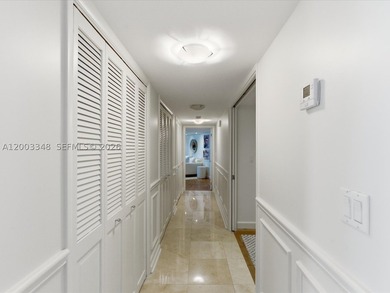 Your sanctuary awaits at Key Biscayne's most discreet oceanfront - photo 35