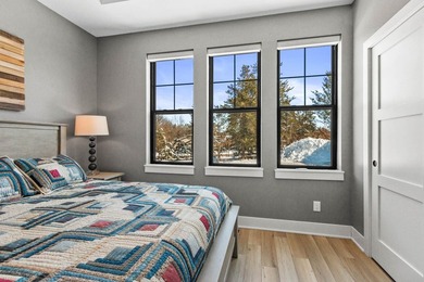 Nearly New Lake Arrowhead Lakes Course Home! Spectacular - photo 38