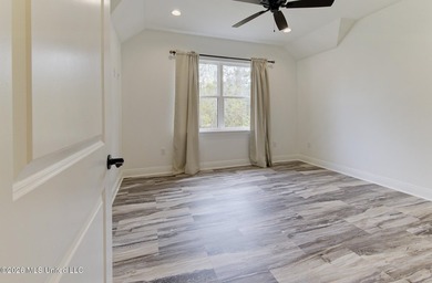 Exceptional newer construction in beautiful Glen Eagle offering - photo 50