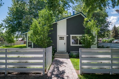 Big Wood River Home For Sale in Bellevue Idaho