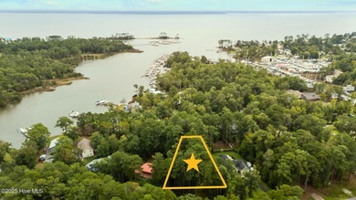 Neuse River Lot For Sale in Oriental North Carolina