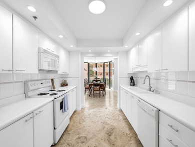 Wow! FAB recent comparable sales for this model & building on - photo 11