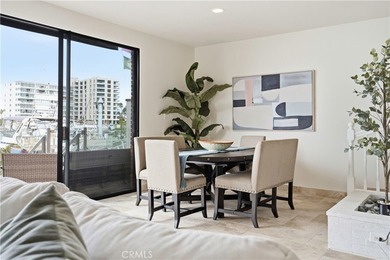 A premier Newport Harbor lifestyle awaits at 205 Via Lido Soud - photo 14