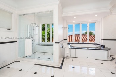 Private and prestigious waterfront estate featuring Panoramic - photo 15