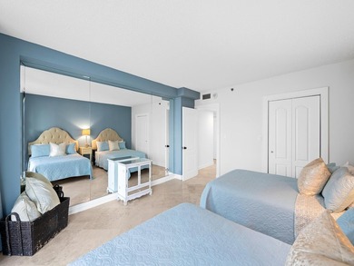 Wow! FAB recent comparable sales for this model & building on - photo 23