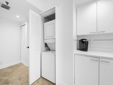 Wow! FAB recent comparable sales for this model & building on - photo 24