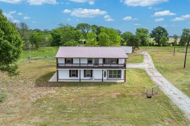Recent completely remodeled Duplex on over 3 acres of land in - photo 1