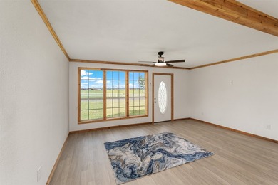 Recent completely remodeled Duplex on over 3 acres of land in - photo 9