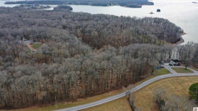 Lake Lot For Sale in Cadiz, Kentucky