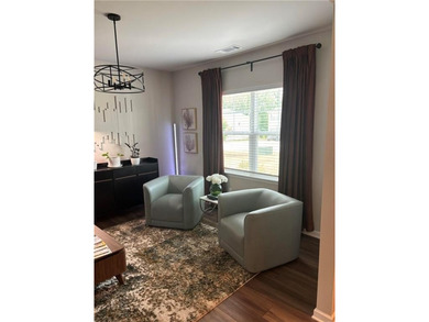 Welcome home to this beautiful, maintained brick home with a - photo 11