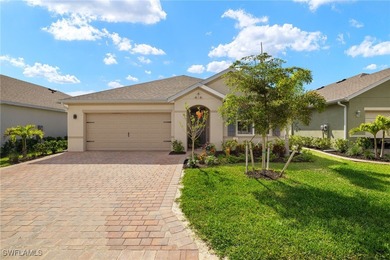(private lake, pond, creek ) Home Sale Pending in North Fort Myers Florida