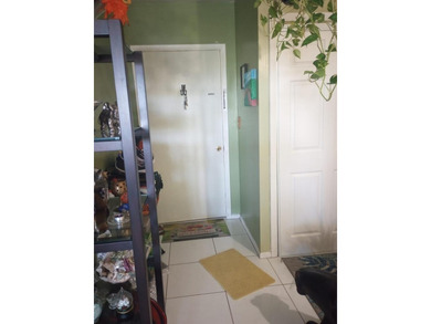 Welcome to this efficient one-bedroom, one-bathroom condominium - photo 12