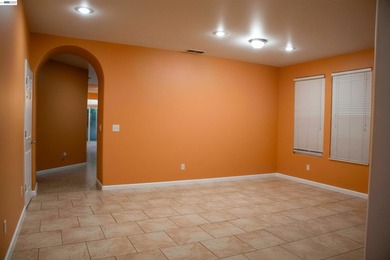 Welcome to 10409 Pebble Run Ln in Stockton. This home features a - photo 3