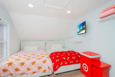 PROFESSIONAL PHOTOS COMING SOON Discover the charm of 110 Yetman - photo 13