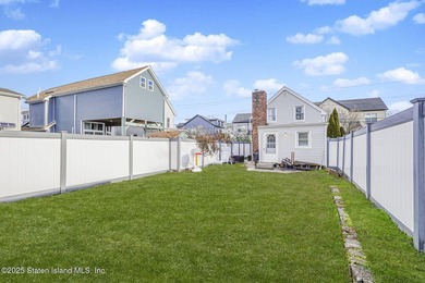 PROFESSIONAL PHOTOS COMING SOON Discover the charm of 110 Yetman - photo 15