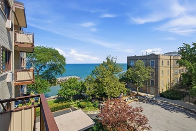 Rarely available Spectacular Condo with breathtaking views of - photo 16