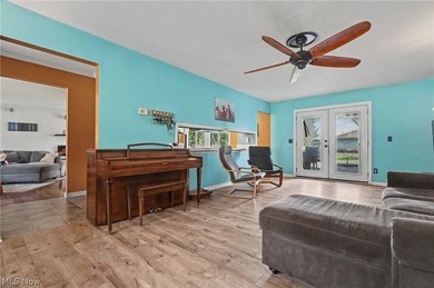 Welcome to 3854 Surfside Circle, a beautifully maintained - photo 17