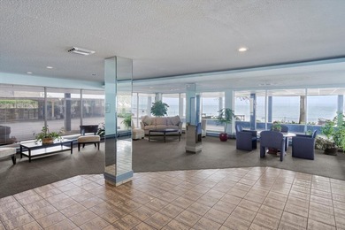 Rarely available Spectacular Condo with breathtaking views of - photo 19