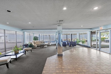 Rarely available Spectacular Condo with breathtaking views of - photo 20