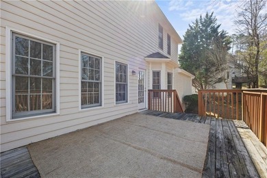 Elegant and spacious 5-bedroom, 2.5-bath residence located in a - photo 27