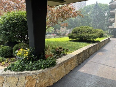 Rarely available Spectacular Condo with breathtaking views of - photo 28