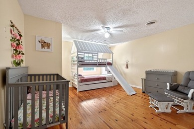 Tucked away on a private dead-end street, this stunning home - photo 29