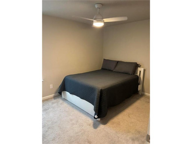 Welcome home to this beautiful, maintained brick home with a - photo 38