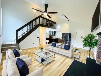 Lake Home For Sale in Tobyhanna, Pennsylvania