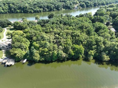 Lake Freeman Lot For Sale in Monticello Indiana