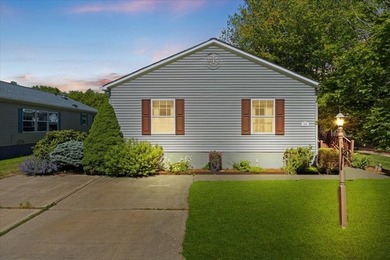 Welcome to 59 Robin Drive located in the desirable 55+ gated - photo 3