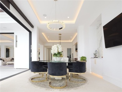 Oceanfront, almost all one-level, luxury contemporary estate - photo 26