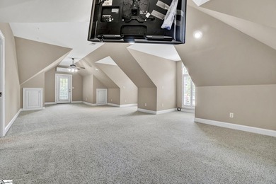 Welcome to 217 Saint Andrews Blvd, a stunning custom home - photo 36